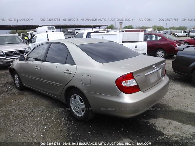 4T1BF32K13U566748 - 2003 TOYOTA CAMRY LE/XLE/SE Gümüş foto 3