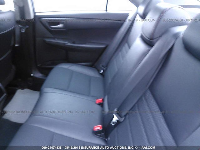 4T1BF1FK5HU439460 - 2017 TOYOTA CAMRY LE/XLE/SE/XSE 白色 照片 8