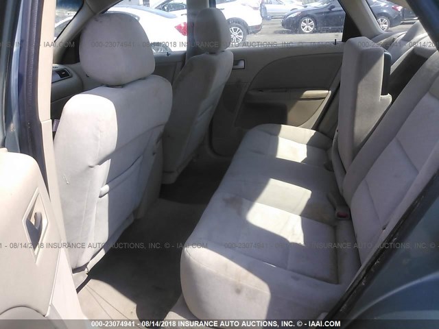 1FAHP23195G156489 - 2005 FORD FIVE HUNDRED SE GRAY photo 8