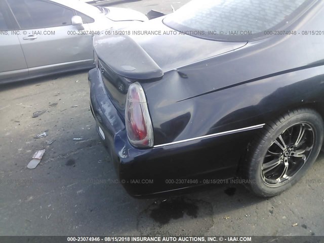 2G1WX15K619265284 - 2001 CHEVROLET MONTE CARLO SS შავი ფოტო 6