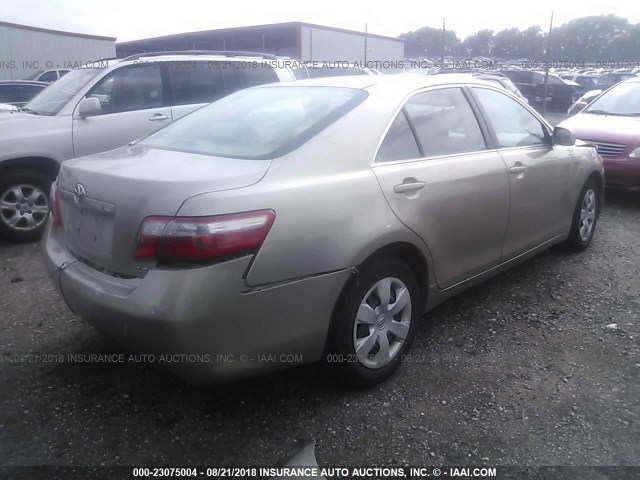 4T1BE46K77U708643 - 2007 TOYOTA CAMRY NEW GENERAT CE/LE/XLE/SE GOLD photo 4