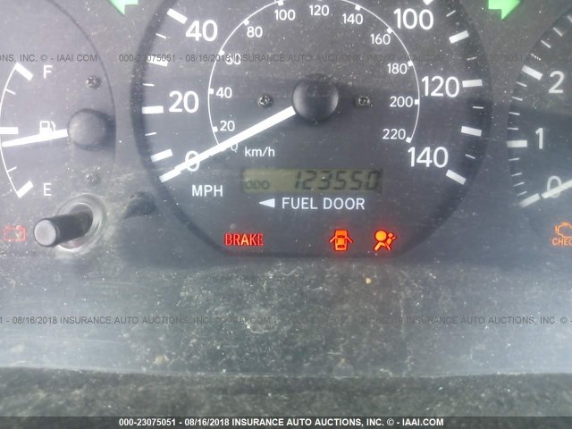 4T1BF28K1YU937190 - 2000 TOYOTA CAMRY LE/XLE Ոսկեգույն լուսանկար 7