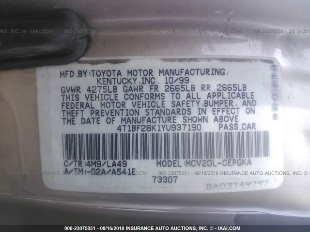 4T1BF28K1YU937190 - 2000 TOYOTA CAMRY LE/XLE Ոսկեգույն լուսանկար 9