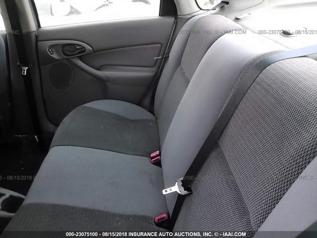 1FAFP34334W193670 - 2004 FORD FOCUS SE COMFORT/SE SPORT SILVER photo 8