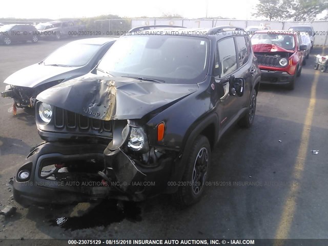 ZACCJBCT1GPC85324 - 2016 JEEP RENEGADE TRAILHAWK BLACK photo 2