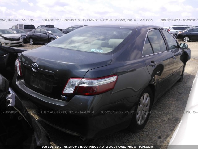 4T1BB46K38U045310 - 2008 TOYOTA CAMRY HYBRID GRAY photo 4