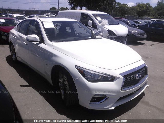 JN1EV7APXJM590748 - 2018 INFINITI Q50 LUXE/SPORT WHITE photo 1