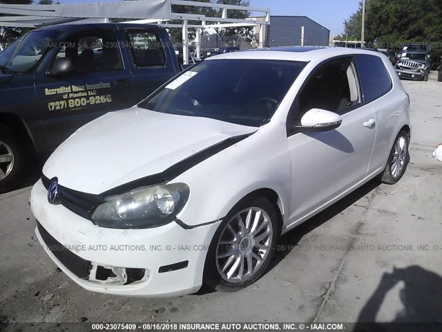 WVWBA7AJ4AW198506 - 2010 VOLKSWAGEN GOLF WHITE photo 2