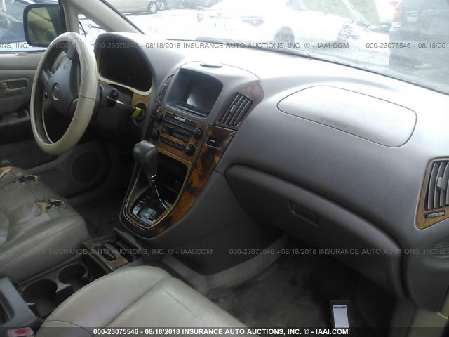 JT6HF10U1X0087242 - 1999 LEXUS RX 300 BEIGE photo 5