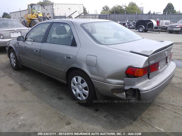 4T1BG22K91U050092 - 2001 TOYOTA CAMRY CE/LE/XLE Champagne photo 3