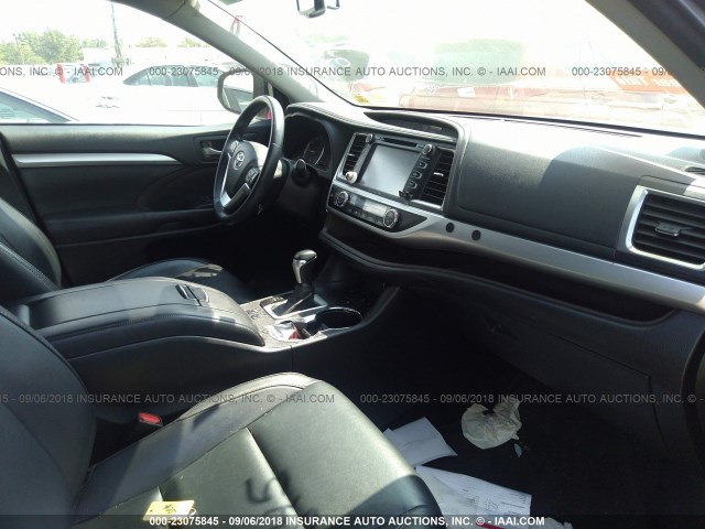 5TDJKRFH8GS310288 - 2016 TOYOTA HIGHLANDER XLE 黑色 照片 5