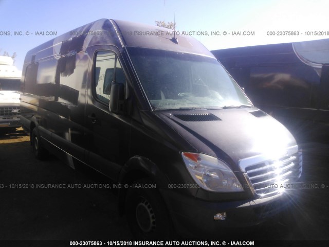 WDYPE8CC3D5746363 - 2013 FREIGHTLINER 2500 SPRINTER 2500 BROWN photo 1