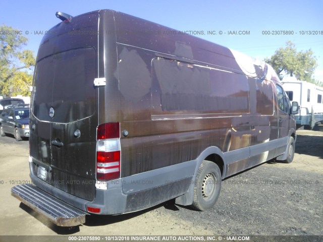 WDYPE8CC2D5746841 - 2013 FREIGHTLINER 2500 SPRINTER 2500 BROWN photo 4