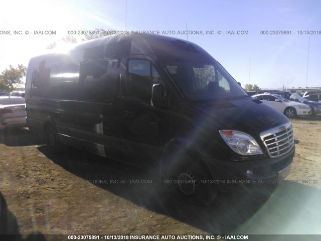 WDYPE8CC9D5745377 - 2013 FREIGHTLINER 2500 SPRINTER 2500 BROWN photo 1