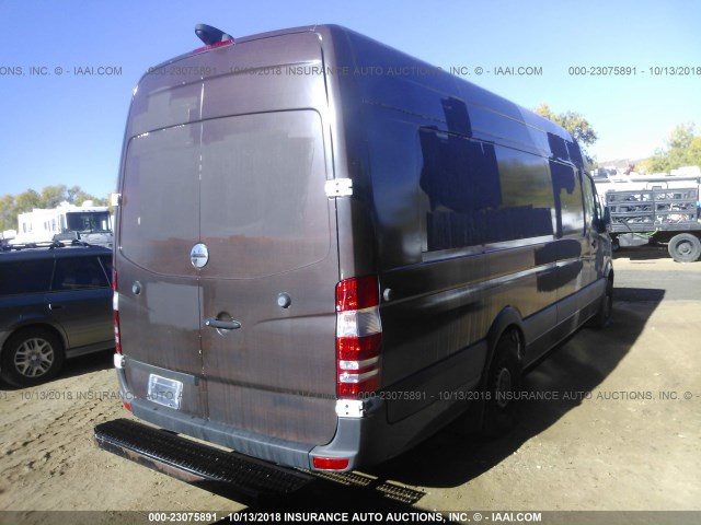 WDYPE8CC9D5745377 - 2013 FREIGHTLINER 2500 SPRINTER 2500 BROWN photo 4