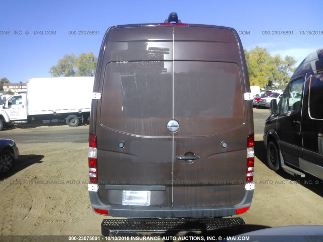 WDYPE8CC9D5745377 - 2013 FREIGHTLINER 2500 SPRINTER 2500 BROWN photo 8