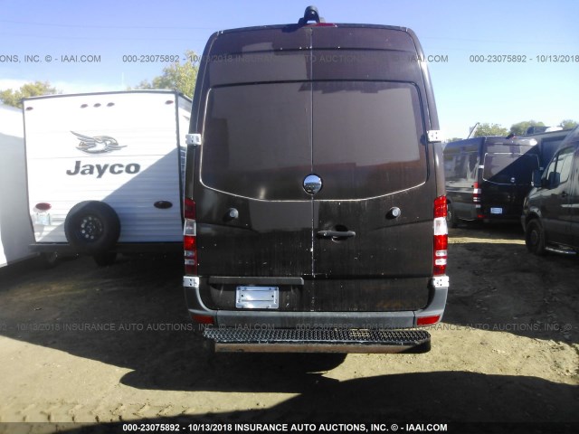 WDYPE8CC6D5746843 - 2013 FREIGHTLINER 2500 SPRINTER 2500 BROWN photo 8