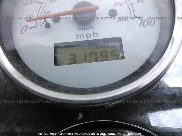 JH2RC44681K501915 - 2001 HONDA VT750 CD2 蓝色 照片 7