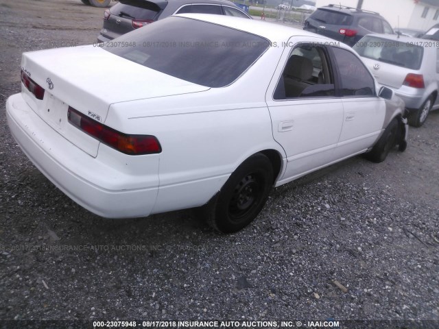 4T1BG22K2XU919026 - 1999 TOYOTA CAMRY CE/LE/XLE 白色 照片 4