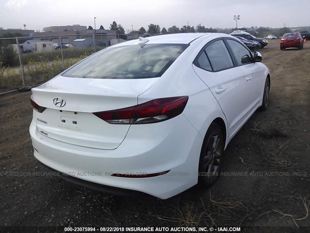 5NPD84LF4HH186965 - 2017 HYUNDAI ELANTRA SE/VALUE/LIMITED WHITE photo 4