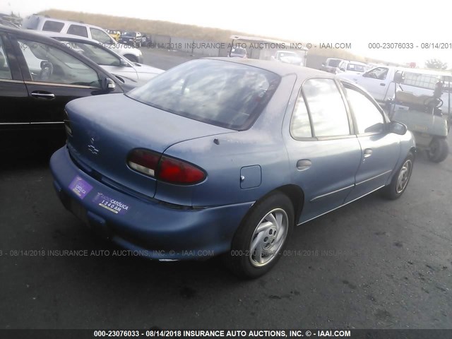 1G1JF5246X7131587 - 1999 CHEVROLET CAVALIER LS BLUE photo 4