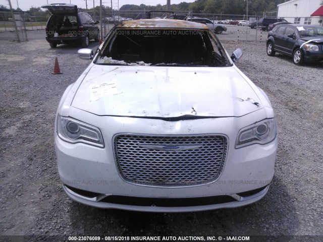 2C3CCAAGXHH552655 - 2017 CHRYSLER 300 LIMITED WHITE photo 6
