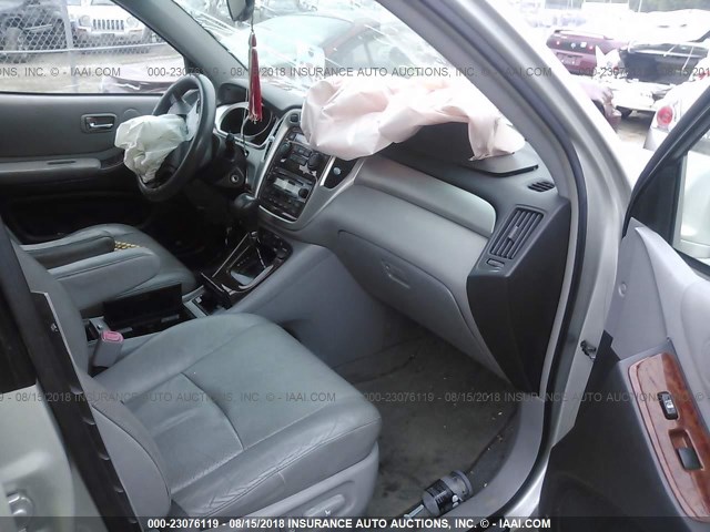 JTEEW21A060023600 - 2006 TOYOTA HIGHLANDER HYBRID SILVER photo 5