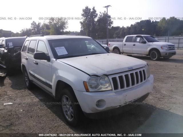 1J4GS48K75C561589 - 2005 JEEP GRAND CHEROKEE LAREDO/COLUMBIA/FREEDOM 白色 照片 1