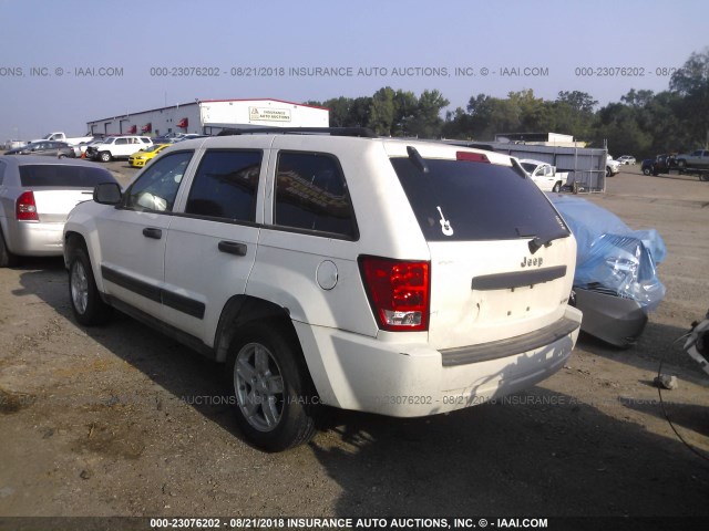 1J4GS48K75C561589 - 2005 JEEP GRAND CHEROKEE LAREDO/COLUMBIA/FREEDOM 白色 照片 3