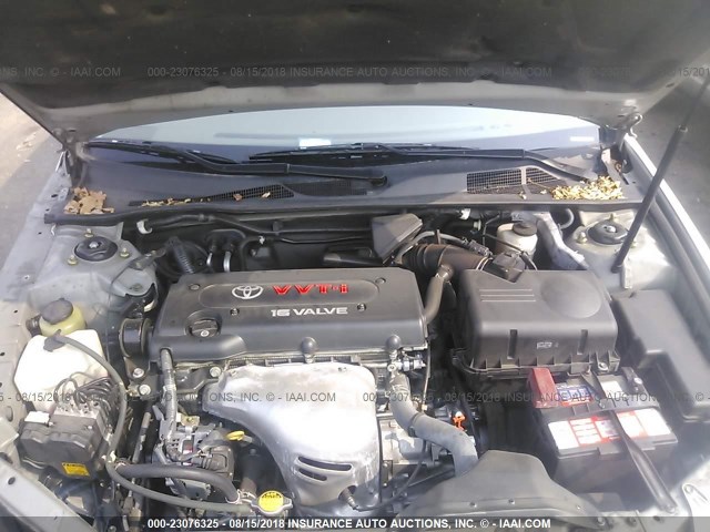 4T1BE30KX6U681987 - 2006 TOYOTA CAMRY LE/XLE/SE Күміс фото 10