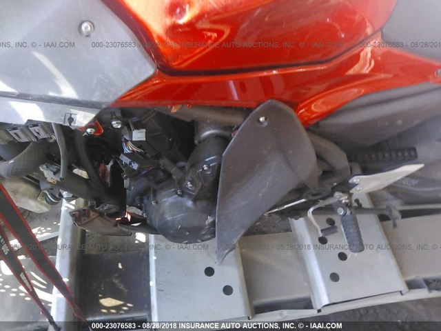 JKAEXEJ18HDA02182 - 2017 KAWASAKI EX650 J ნარინჯისფერი ფოტო 9