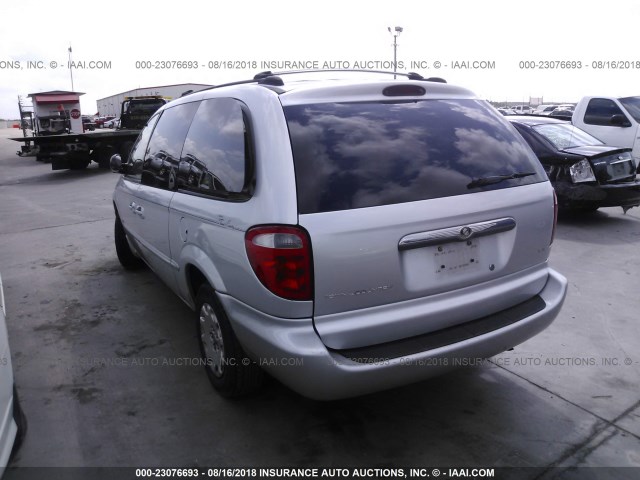 2C4GP44372R685144 - 2002 CHRYSLER TOWN & COUNTRY LX SILVER photo 3