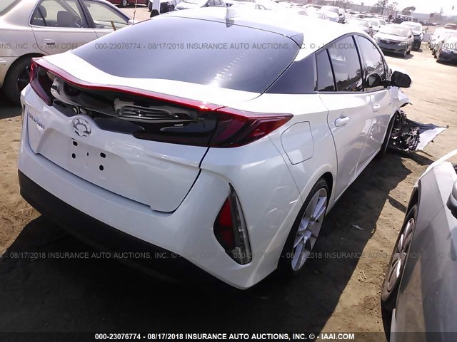 JTDKARFP5H3066701 - 2017 TOYOTA PRIUS PRIME  白色 照片 4