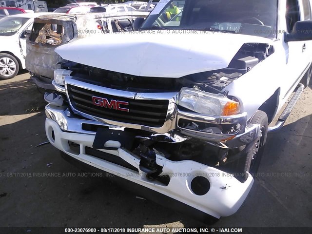 2GTEK13TX51232693 - 2005 GMC NEW SIERRA K1500 WHITE photo 6