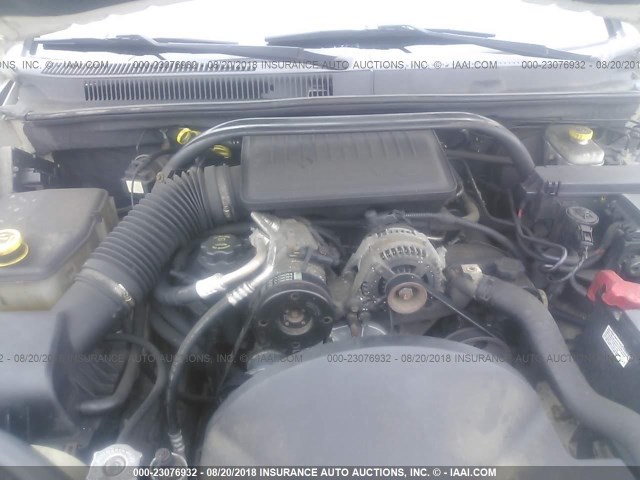 1J4GR48K55C555804 - 2005 JEEP GRAND CHEROKEE LAREDO/COLUMBIA/FREEDOM 白色 照片 10