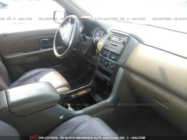 5FNYF28106B036890 - 2006 HONDA PILOT LX GOLD photo 5