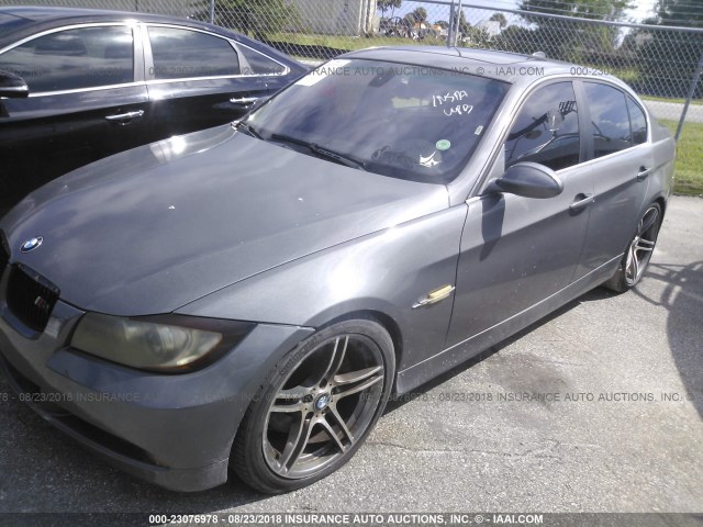 WBAVB33526KR81824 - 2006 BMW 330 I GRAY photo 2