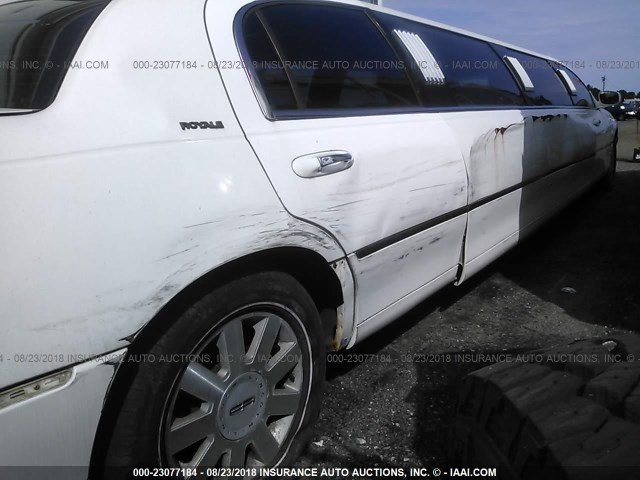 1L1FM88W65Y669014 - 2005 LINCOLN TOWN CAR EXECUTIVE WHITE photo 6
