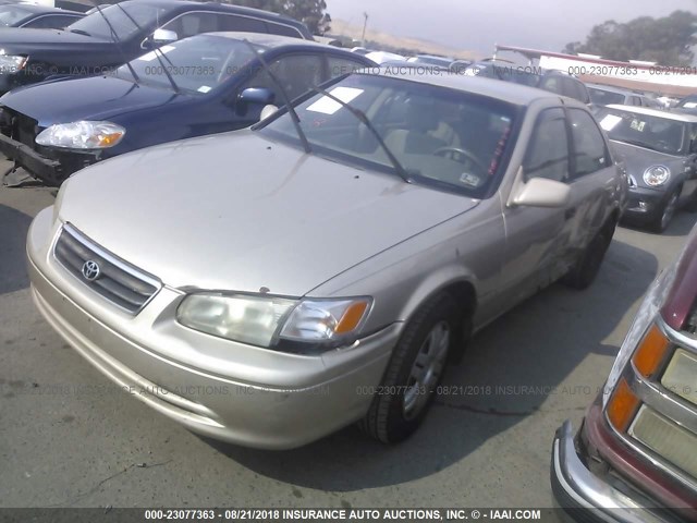 4T1BF22K6YU104803 - 2000 TOYOTA CAMRY LE/XLE BEIGE photo 2