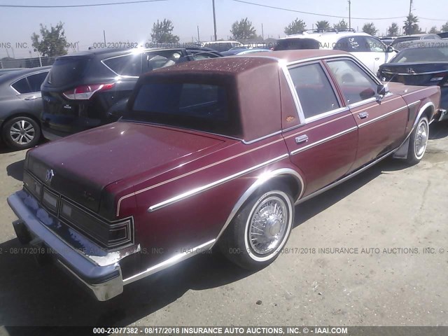 2C3BF66P2DR188681 - 1983 CHRYSLER NEW YORKER FIFTH AVENUE RED photo 4