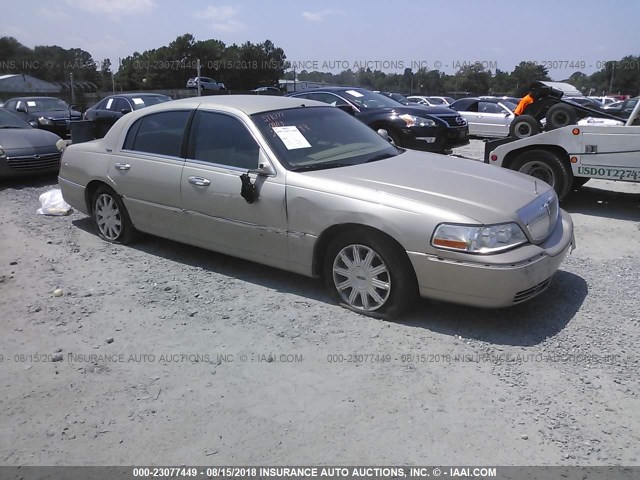 2LNBL8CV1AX750186 - 2010 LINCOLN TOWN CAR SIGNATURE LIMITED GOLD photo 1