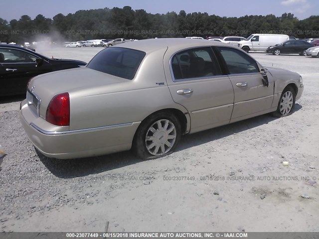 2LNBL8CV1AX750186 - 2010 LINCOLN TOWN CAR SIGNATURE LIMITED GOLD photo 4