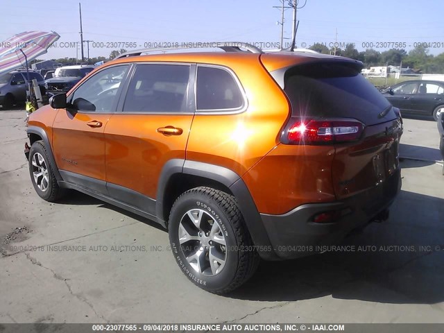 1C4PJMBS1GW252252 - 2016 JEEP CHEROKEE TRAILHAWK ORANGE photo 3