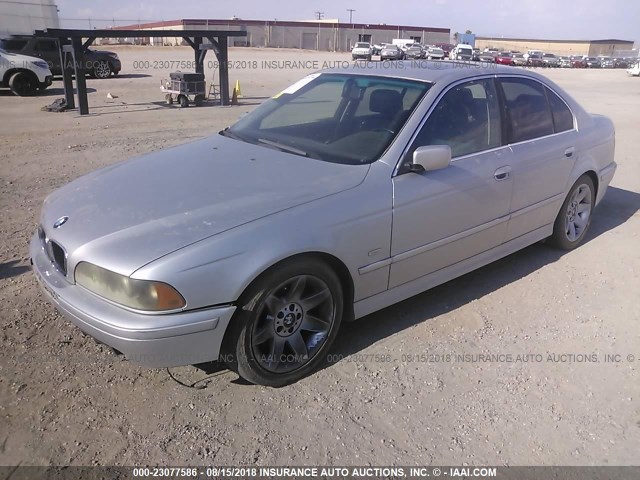 WBADT43412GZ96740 - 2002 BMW 525 I AUTOMATIC SILVER photo 2