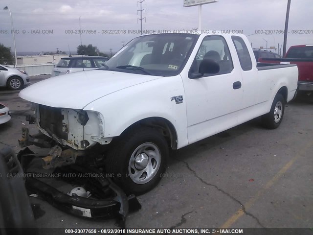 2FTRX17W14CA99607 - 2004 FORD F-150 HERITAGE CLASSIC WHITE photo 2