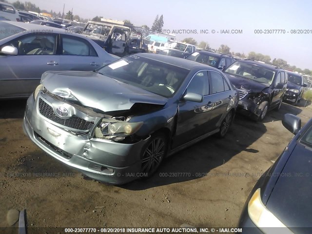 4T1BK46K27U516572 - 2007 TOYOTA CAMRY NEW GENERAT LE/XLE/SE GREEN photo 2