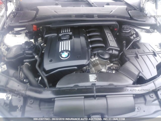 WBAPK5G57BNN31321 - 2011 BMW 328 XI SULEV SILVER photo 10