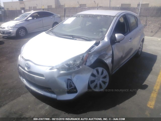 JTDKDTB36D1546601 - 2013 TOYOTA PRIUS C SILVER photo 2