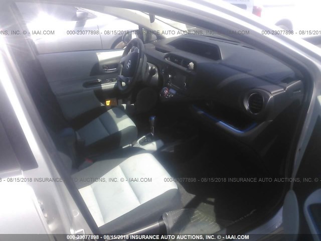 JTDKDTB36D1546601 - 2013 TOYOTA PRIUS C SILVER photo 5