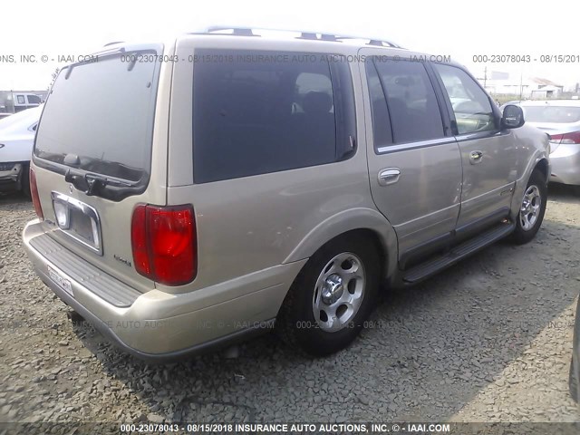 5LMPU28A3XLJ33140 - 1999 LINCOLN NAVIGATOR TAN photo 4